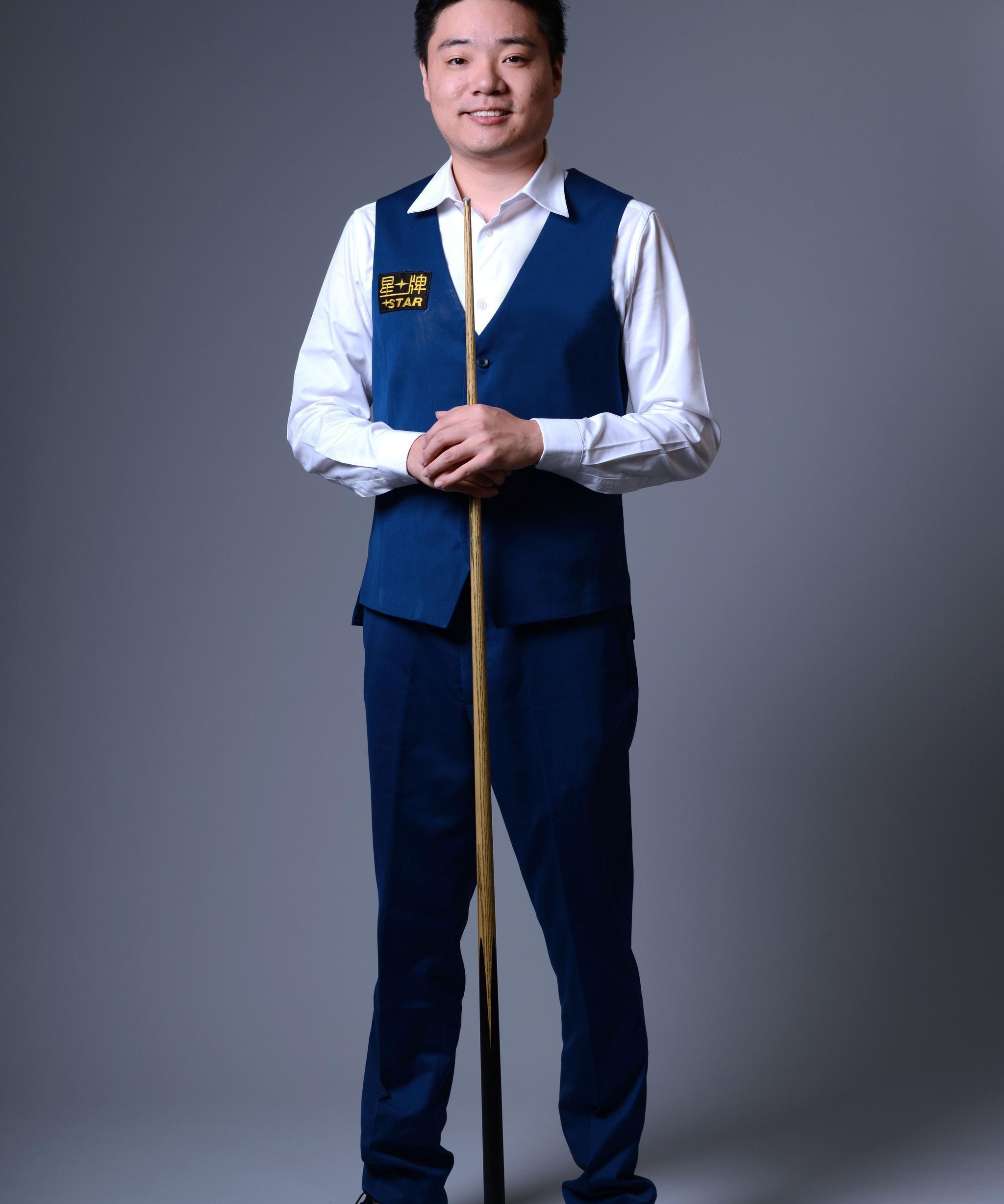 全隊上下呈 全隊上下呈